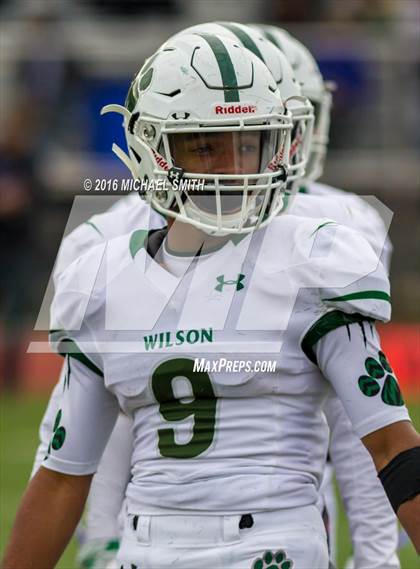 Thumbnail 3 in Woodson vs. Wilson (DCIAA Final) photogallery.