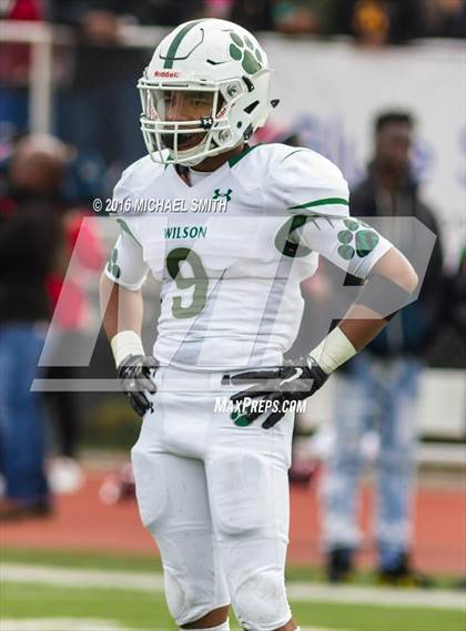 Thumbnail 1 in Woodson vs. Wilson (DCIAA Final) photogallery.