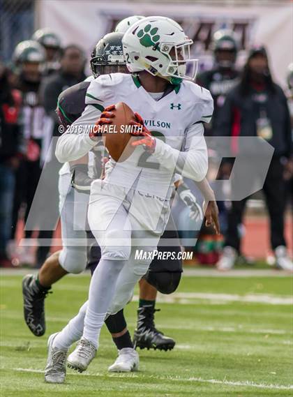 Thumbnail 2 in Woodson vs. Wilson (DCIAA Final) photogallery.