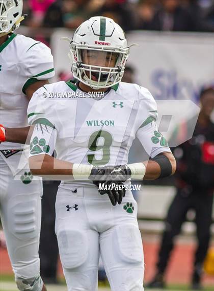 Thumbnail 2 in Woodson vs. Wilson (DCIAA Final) photogallery.