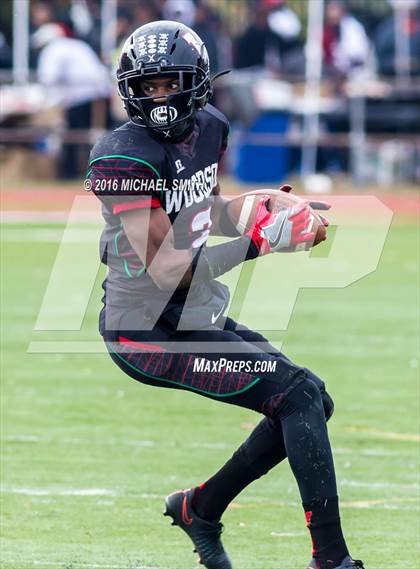 Thumbnail 3 in Woodson vs. Wilson (DCIAA Final) photogallery.