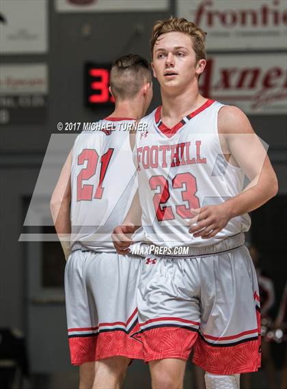 Thumbnail 1 in Red Bluff @ Foothill photogallery.