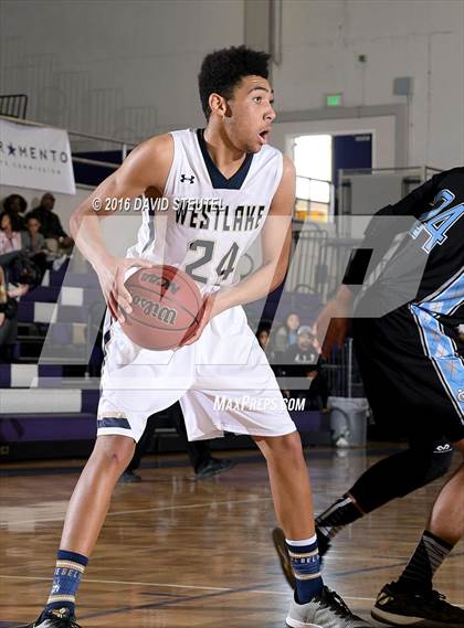 Thumbnail 1 in Clovis North vs. Westlake (St. Hope Elite Classic) photogallery.