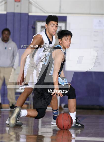 Thumbnail 1 in Clovis North vs. Westlake (St. Hope Elite Classic) photogallery.