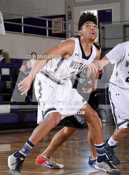 Thumbnail 3 in Clovis North vs. Westlake (St. Hope Elite Classic) photogallery.