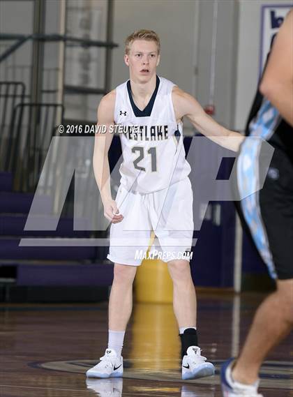Thumbnail 2 in Clovis North vs. Westlake (St. Hope Elite Classic) photogallery.