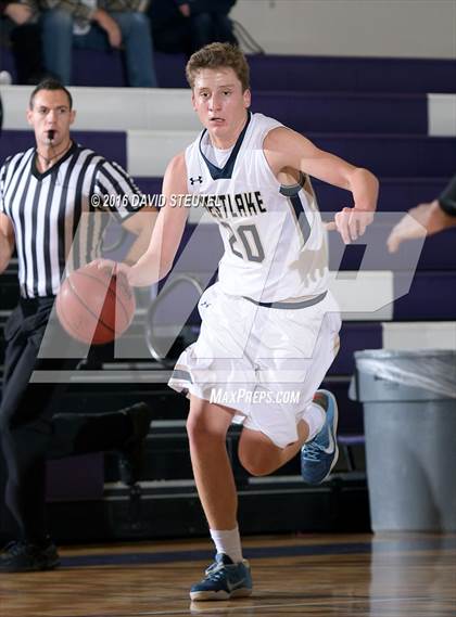 Thumbnail 3 in Clovis North vs. Westlake (St. Hope Elite Classic) photogallery.