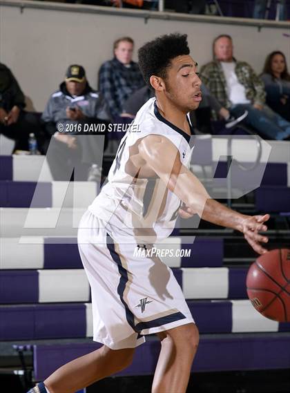 Thumbnail 2 in Clovis North vs. Westlake (St. Hope Elite Classic) photogallery.
