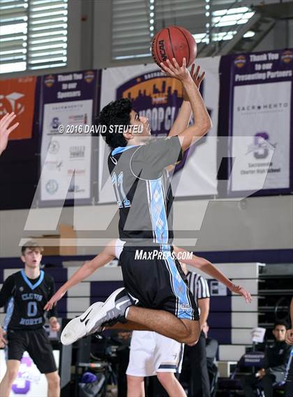 Thumbnail 3 in Clovis North vs. Westlake (St. Hope Elite Classic) photogallery.