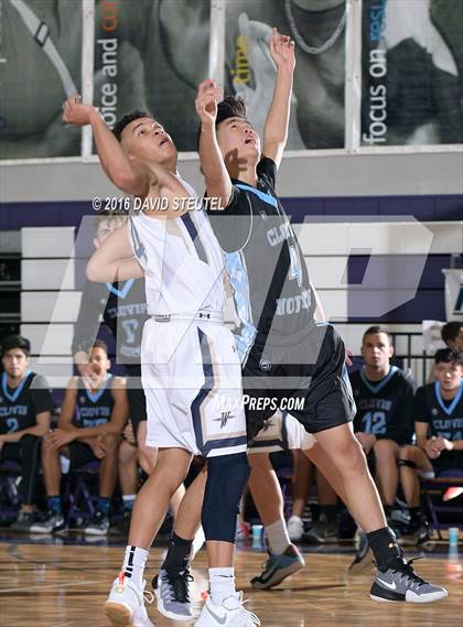 Thumbnail 2 in Clovis North vs. Westlake (St. Hope Elite Classic) photogallery.
