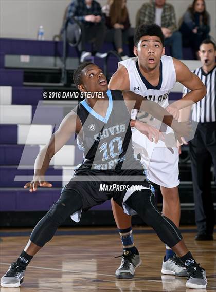Thumbnail 2 in Clovis North vs. Westlake (St. Hope Elite Classic) photogallery.