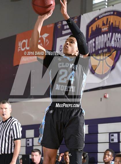 Thumbnail 1 in Clovis North vs. Westlake (St. Hope Elite Classic) photogallery.
