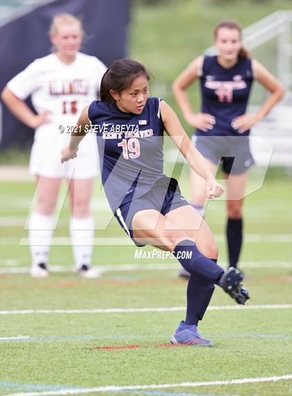 Thumbnail 2 in Alamosa vs Kent Denver (CHSAA 3A Round 1 Playoff) photogallery.