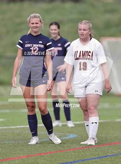 Thumbnail 3 in Alamosa vs Kent Denver (CHSAA 3A Round 1 Playoff) photogallery.