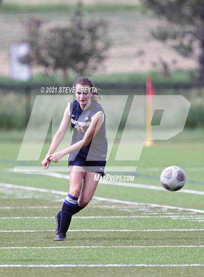 Thumbnail 1 in Alamosa vs Kent Denver (CHSAA 3A Round 1 Playoff) photogallery.