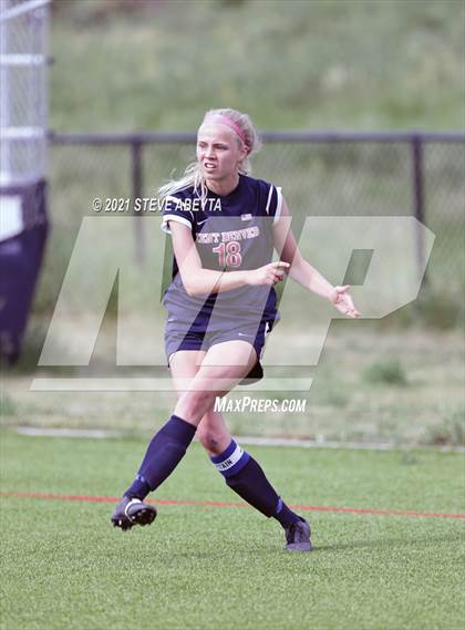 Thumbnail 1 in Alamosa vs Kent Denver (CHSAA 3A Round 1 Playoff) photogallery.