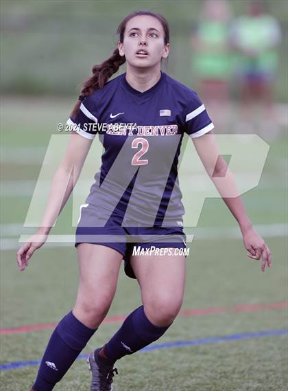 Thumbnail 3 in Alamosa vs Kent Denver (CHSAA 3A Round 1 Playoff) photogallery.