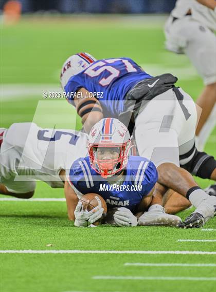 Thumbnail 1 in Atascocita vs. Lamar (UIL Football 6A D1 Region 3 Regional) photogallery.