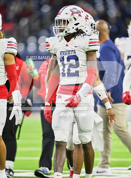 Thumbnail 1 in Atascocita vs. Lamar (UIL Football 6A D1 Region 3 Regional) photogallery.