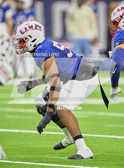 Thumbnail 1 in Atascocita vs. Lamar (UIL Football 6A D1 Region 3 Regional) photogallery.