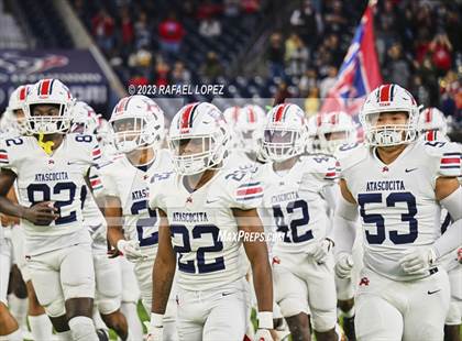 Thumbnail 1 in Atascocita vs. Lamar (UIL Football 6A D1 Region 3 Regional) photogallery.