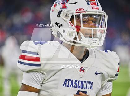 Thumbnail 2 in Atascocita vs. Lamar (UIL Football 6A D1 Region 3 Regional) photogallery.