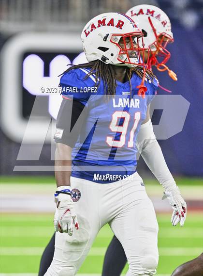 Thumbnail 2 in Atascocita vs. Lamar (UIL Football 6A D1 Region 3 Regional) photogallery.
