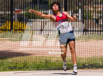 Thumbnail 1 in AIA Track and Field Final (Boys) photogallery.