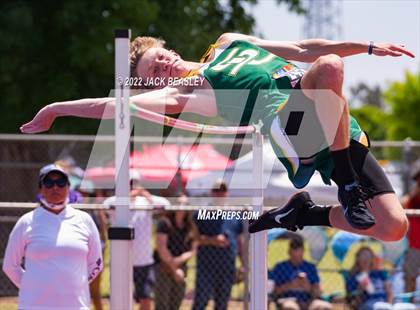 Thumbnail 2 in AIA Track and Field Final (Boys) photogallery.