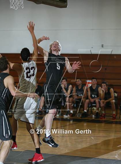 Thumbnail 2 in Union vs. Woodcreek photogallery.