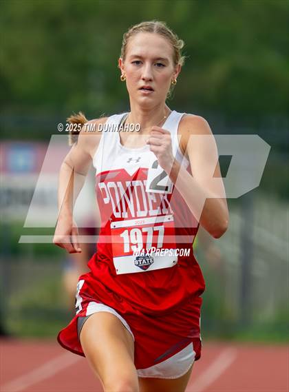 Thumbnail 2 in UIL 3A Girls Track & Field Finals photogallery.