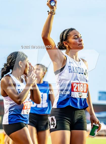 Thumbnail 3 in UIL 3A Girls Track & Field Finals photogallery.