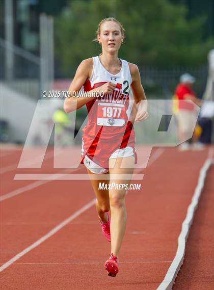 Thumbnail 2 in UIL 3A Girls Track & Field Finals photogallery.