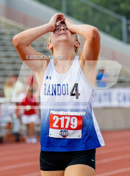 Thumbnail 1 in UIL 3A Girls Track & Field Finals photogallery.