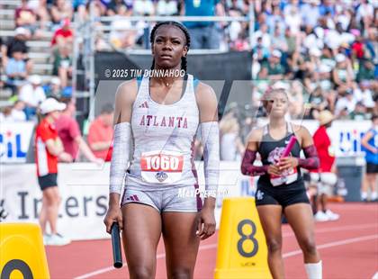 Thumbnail 2 in UIL 3A Girls Track & Field Finals photogallery.