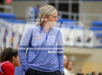 Thumbnail 2 in Moore @ Deer Creek photogallery.