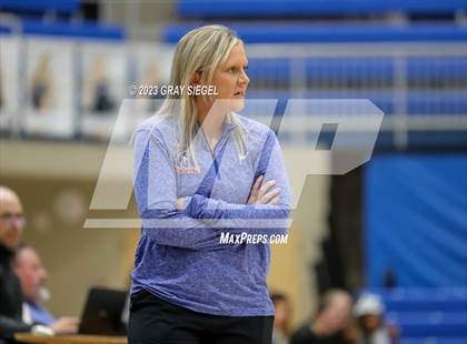 Thumbnail 1 in Moore @ Deer Creek photogallery.