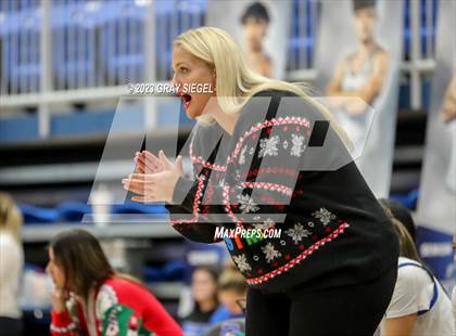 Thumbnail 2 in Moore @ Deer Creek photogallery.