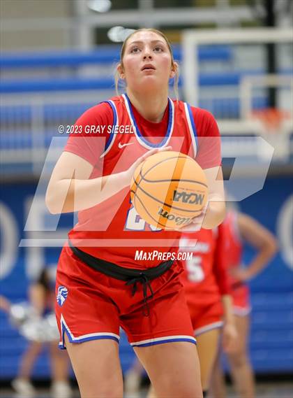 Thumbnail 3 in Moore @ Deer Creek photogallery.