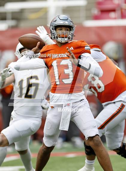 Thumbnail 1 in Lone Peak vs Skyridge (UHSAA 6A Semifinal) photogallery.