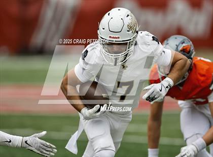 Thumbnail 3 in Lone Peak vs Skyridge (UHSAA 6A Semifinal) photogallery.