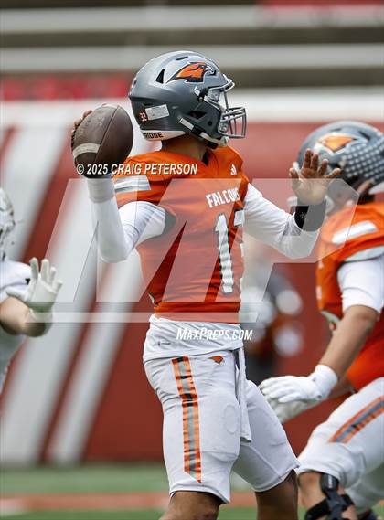 Thumbnail 2 in Lone Peak vs Skyridge (UHSAA 6A Semifinal) photogallery.