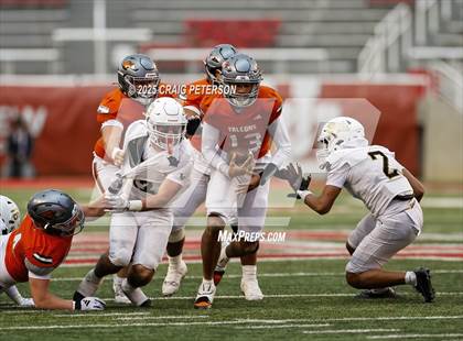 Thumbnail 1 in Lone Peak vs Skyridge (UHSAA 6A Semifinal) photogallery.