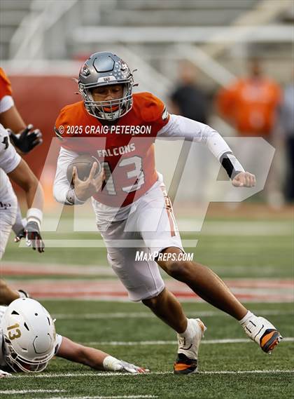 Thumbnail 3 in Lone Peak vs Skyridge (UHSAA 6A Semifinal) photogallery.