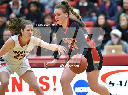 Thumbnail 2 in Black Hills vs  Archbishop Murphy (WIAA 2A Regional) photogallery.