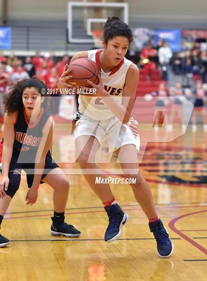Thumbnail 2 in Black Hills vs  Archbishop Murphy (WIAA 2A Regional) photogallery.