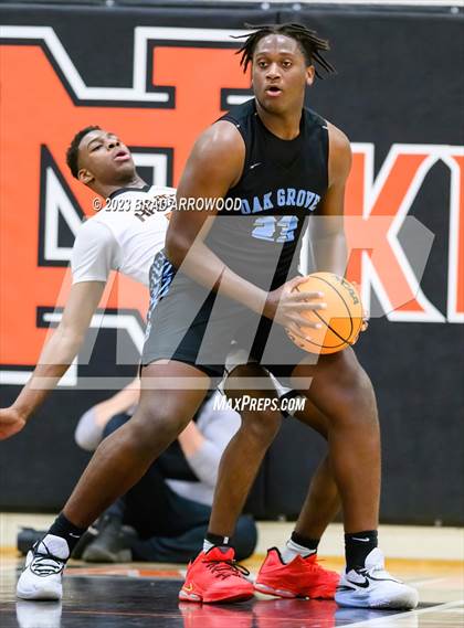 Thumbnail 2 in Oak Grove @ North Davidson photogallery.