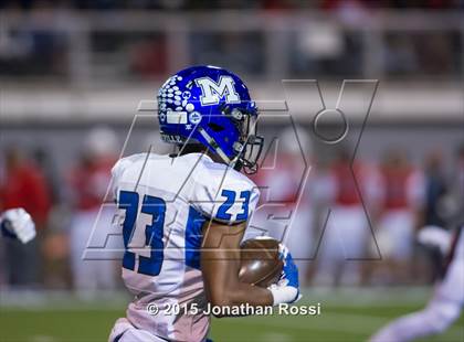 Thumbnail 2 in John Ehret vs. Mandeville (LHSAA Class 5A Semifinal) photogallery.