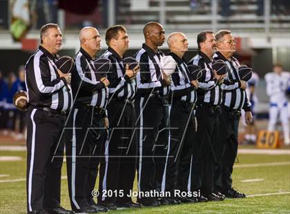 Thumbnail 2 in John Ehret vs. Mandeville (LHSAA Class 5A Semifinal) photogallery.