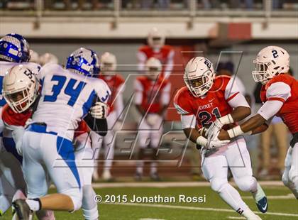 Thumbnail 3 in John Ehret vs. Mandeville (LHSAA Class 5A Semifinal) photogallery.